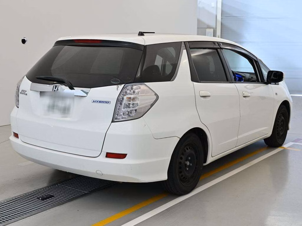 HONDA FIT SHUTTLE