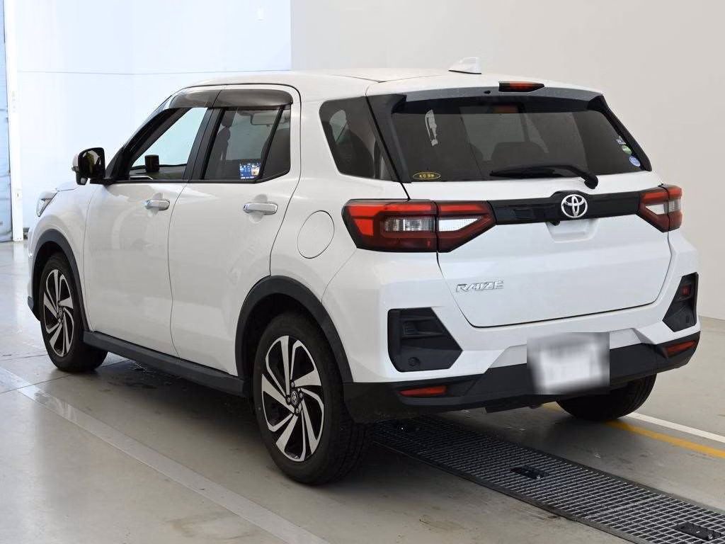 TOYOTA RAIZE