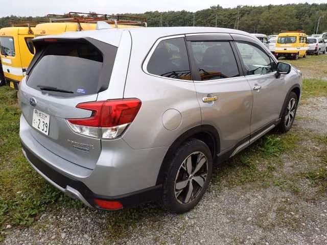 SUBARU FORESTER