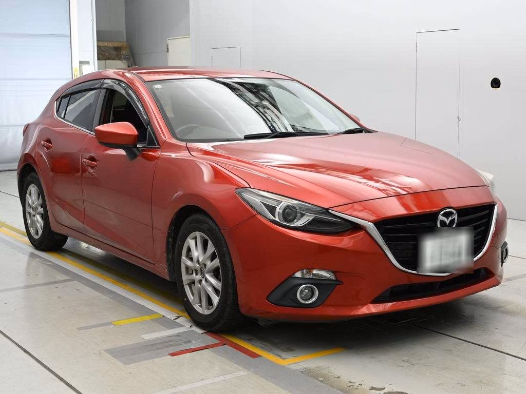 MAZDA AXELA