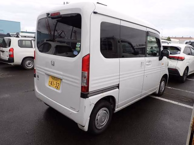 HONDA N-VAN