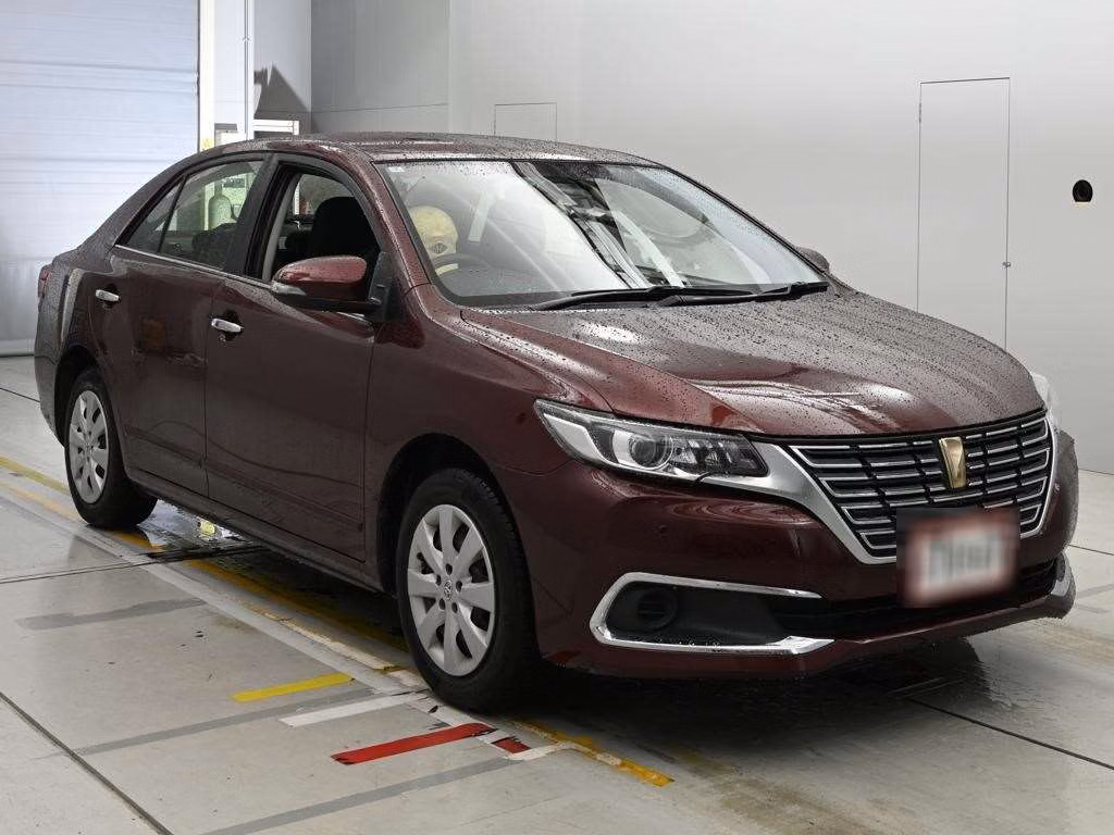 TOYOTA PREMIO