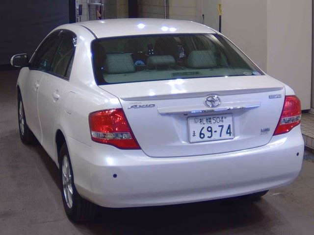 TOYOTA COROLLA AXIO