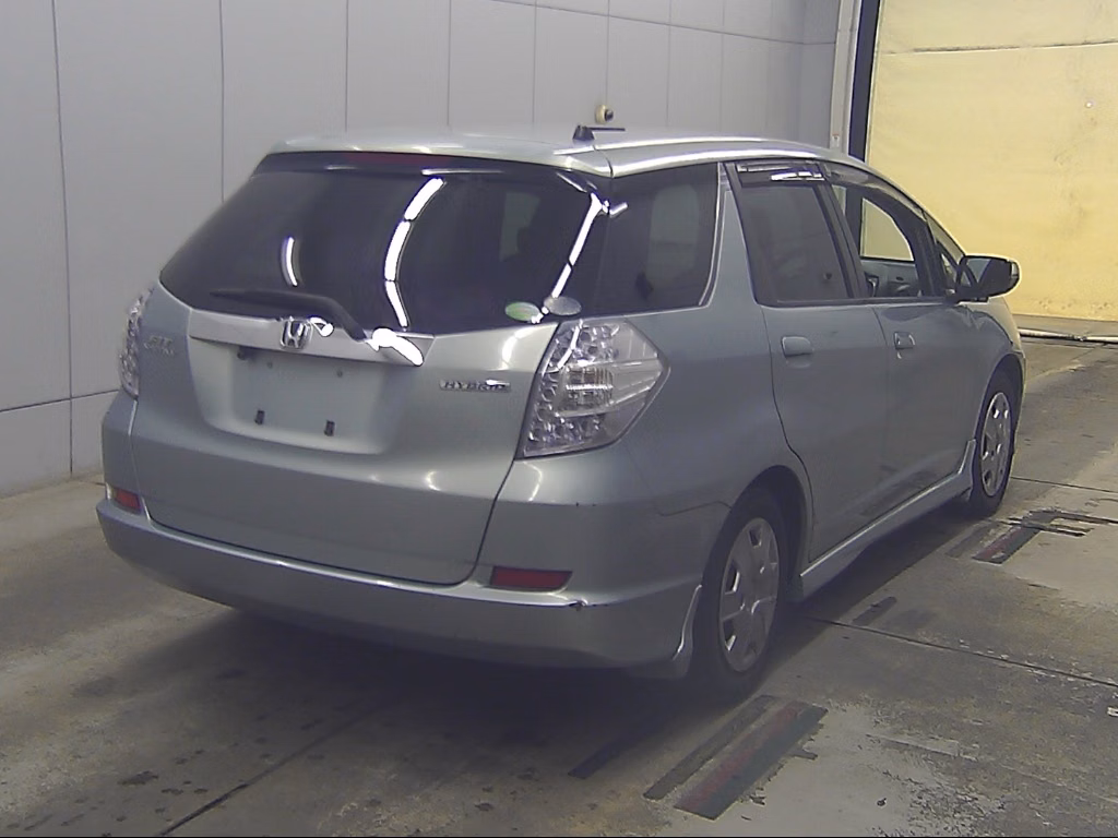 HONDA FIT SHUTTLE
