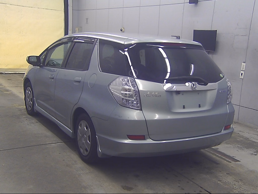 HONDA FIT SHUTTLE