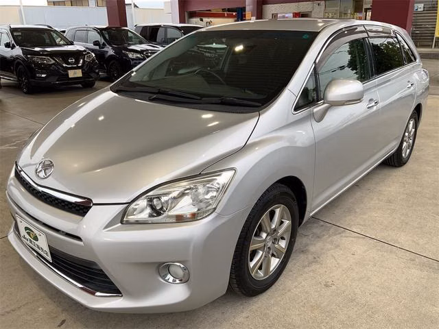 Toyota Mark X Zio