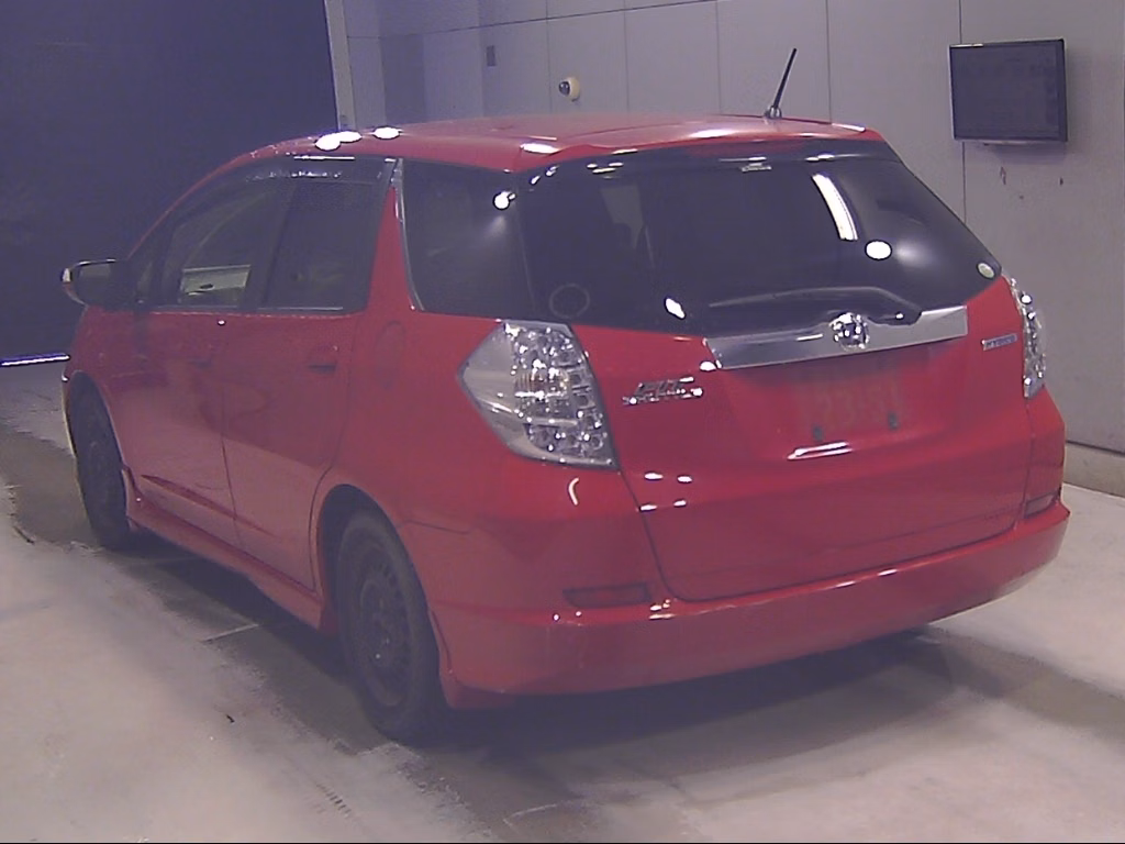 HONDA FIT SHUTTLE