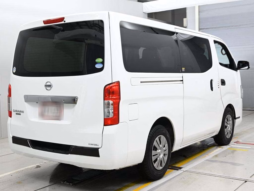 NISSAN NV350 CARAVAN