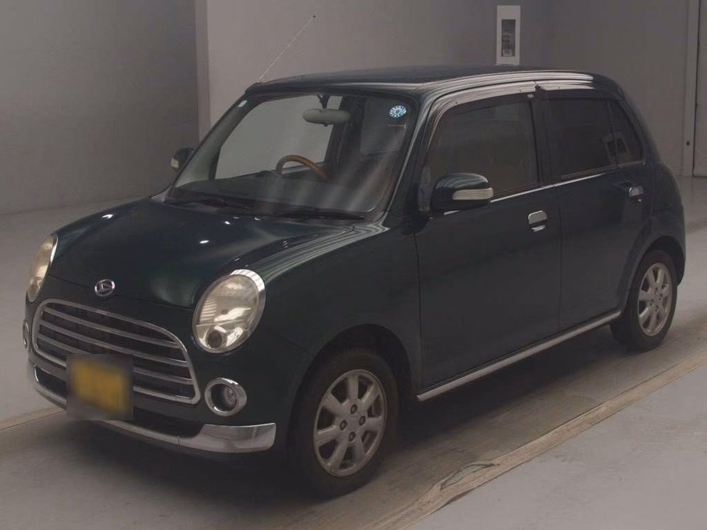 DAIHATSU MIRA GINO