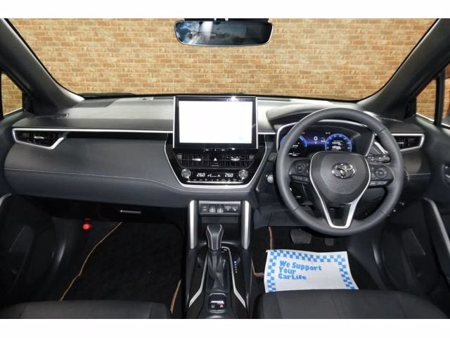 TOYOTA COROLLA CROSS