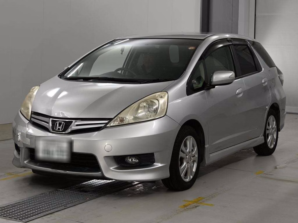 HONDA FIT SHUTTLE