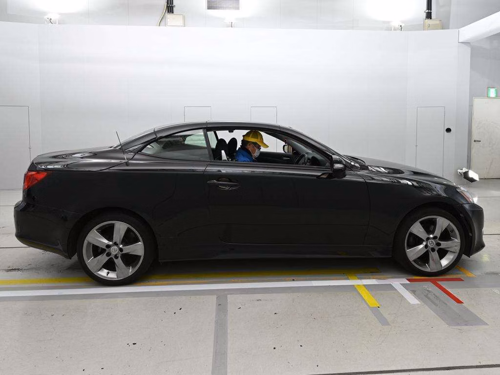 LEXUS IS250