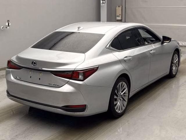 Lexus ES300h