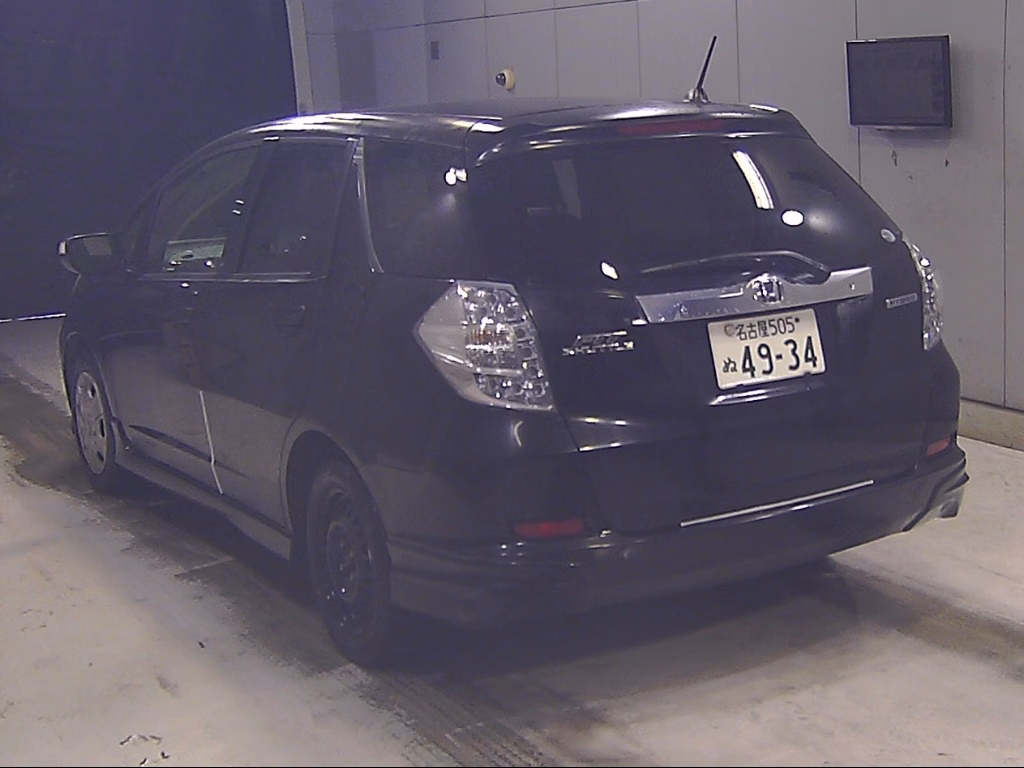 HONDA FIT SHUTTLE