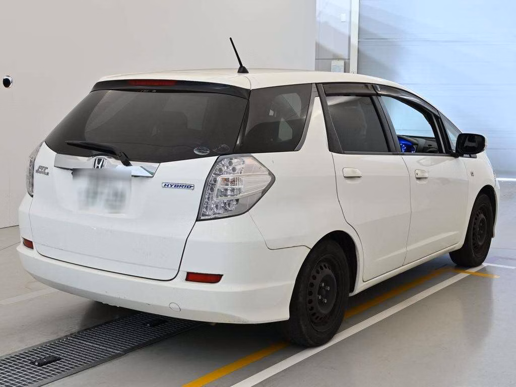 HONDA FIT SHUTTLE