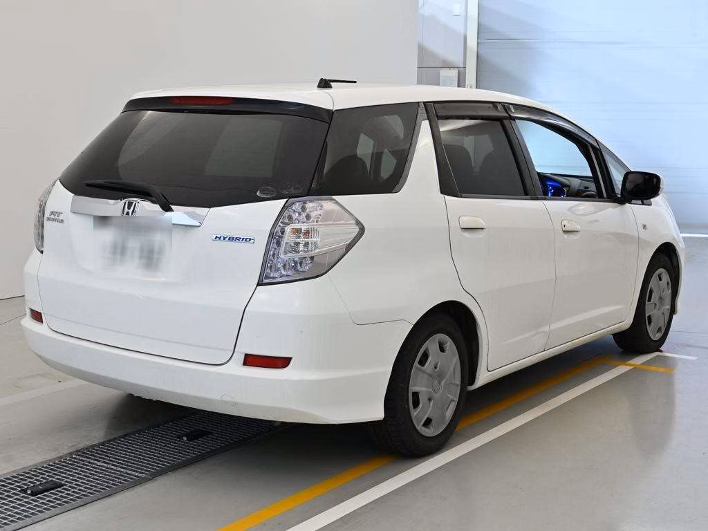 HONDA FIT SHUTTLE