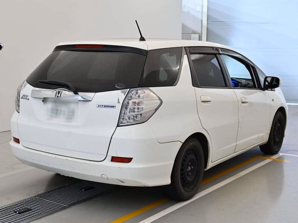 HONDA FIT SHUTTLE