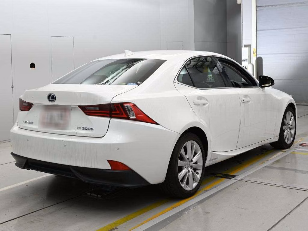 Lexus IS300h