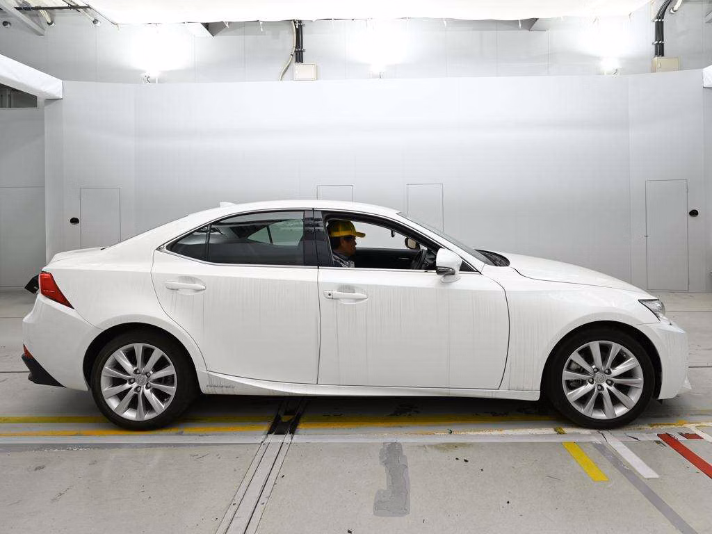 Lexus IS300h