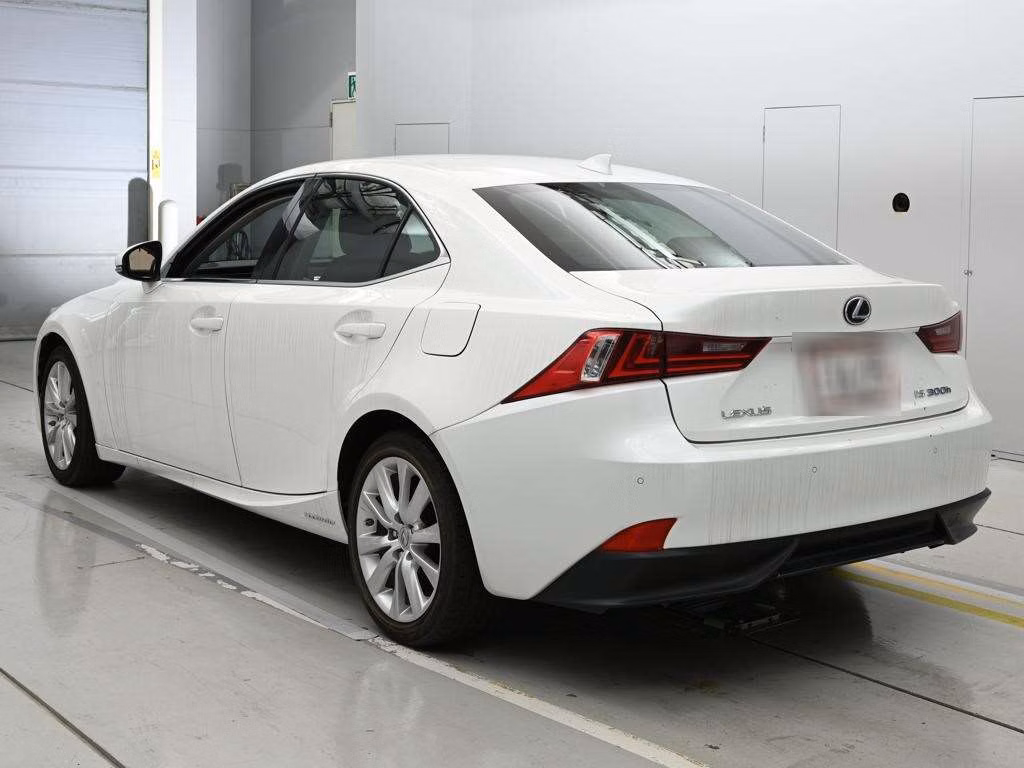 Lexus IS300h