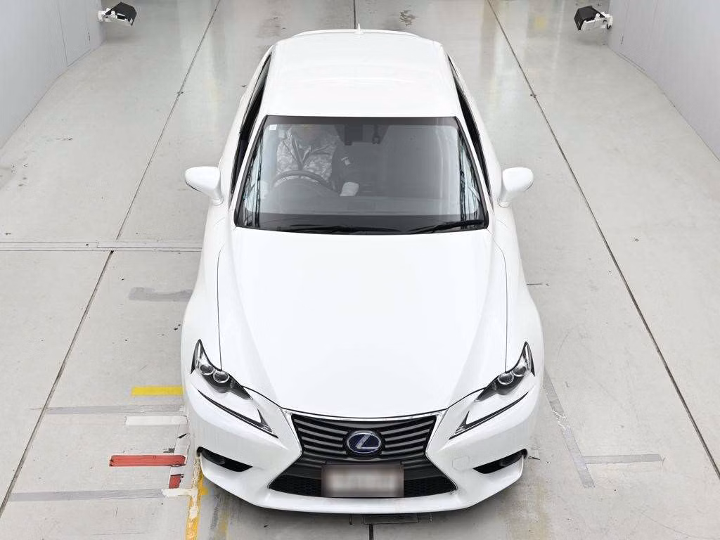 Lexus IS300h