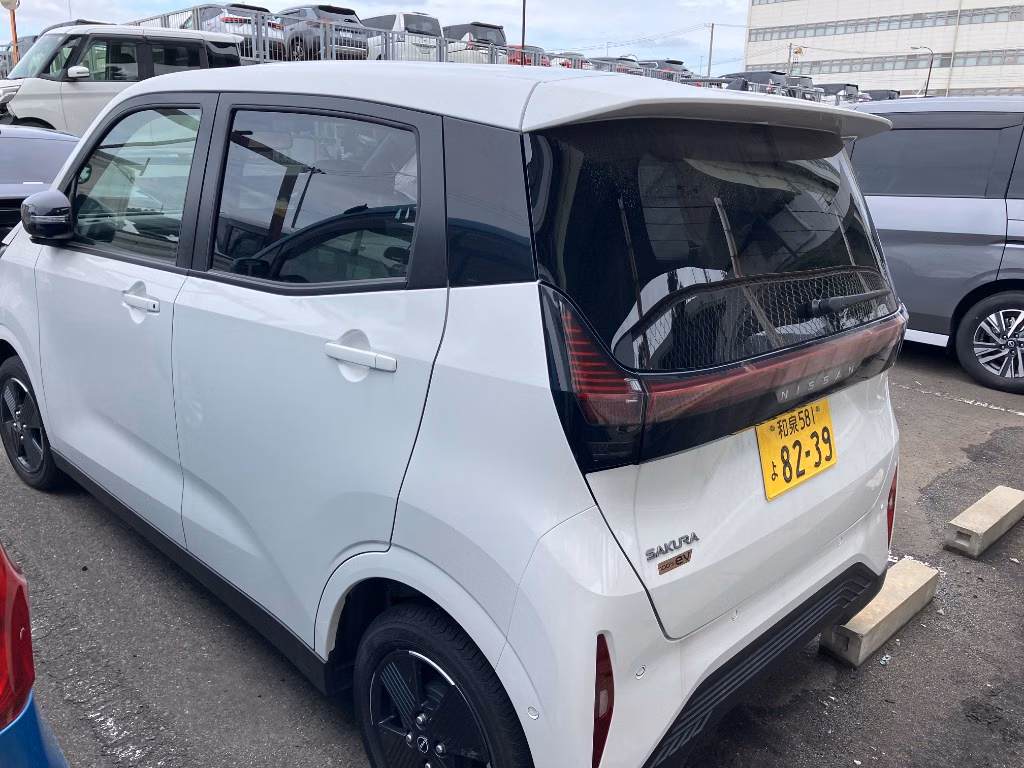 NISSAN SAKURA