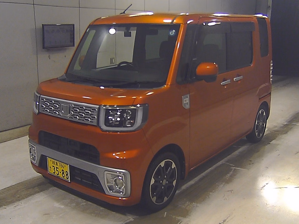 DAIHATSU WAKE
