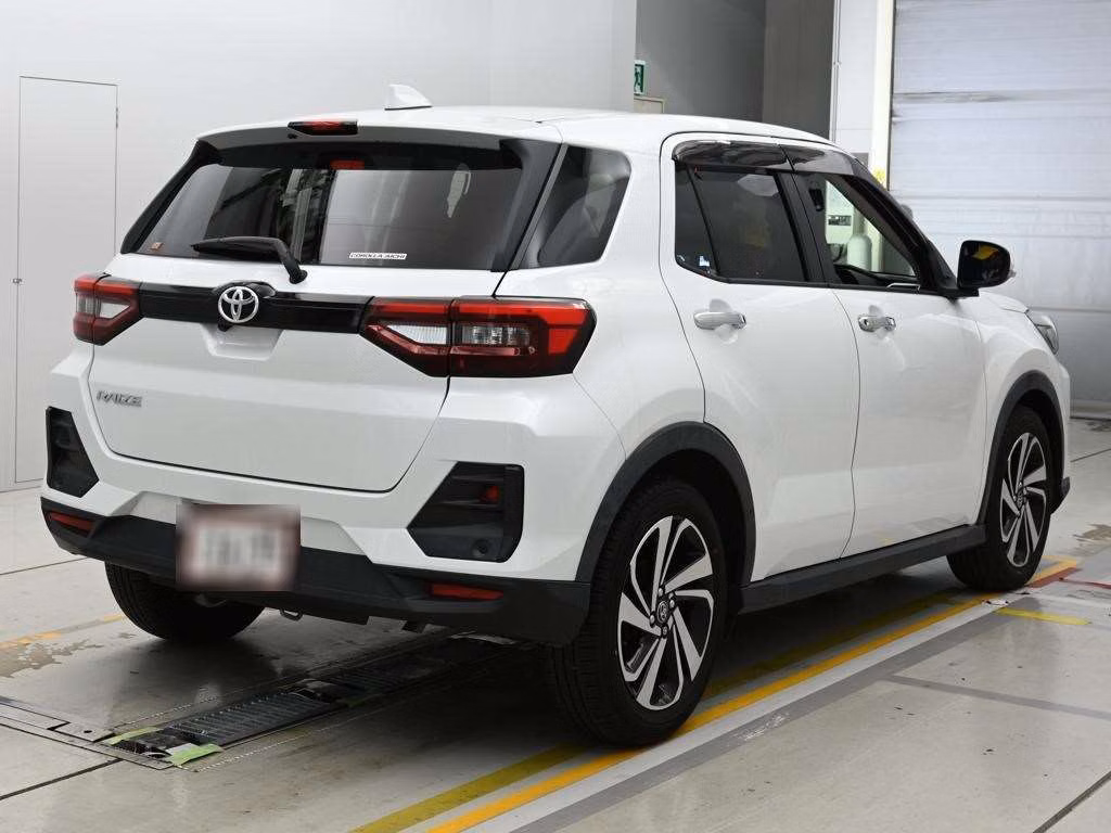TOYOTA RAIZE