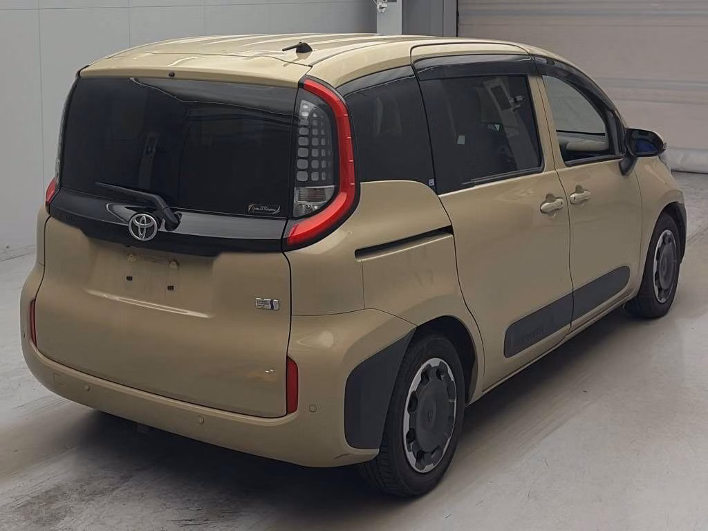 TOYOTA SIENTA