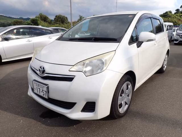 TOYOTA RACTIS