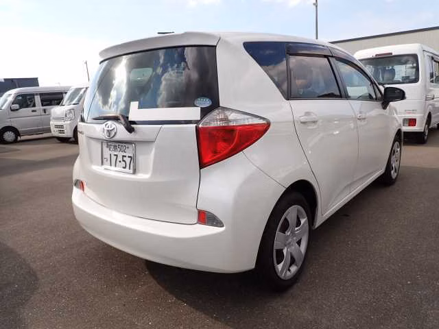 TOYOTA RACTIS