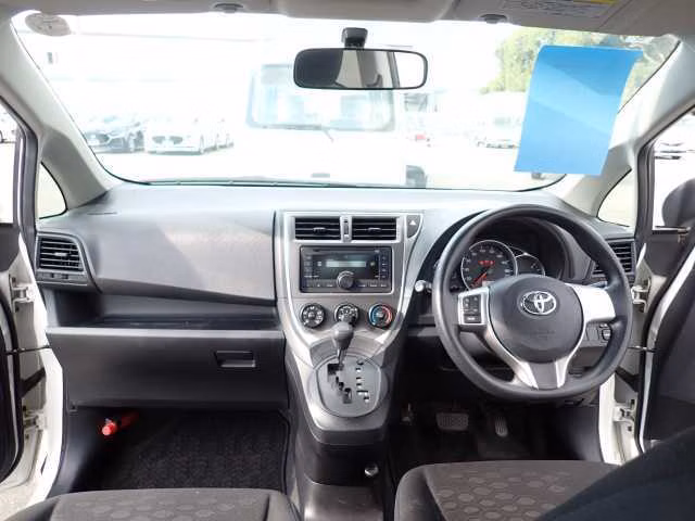 TOYOTA RACTIS