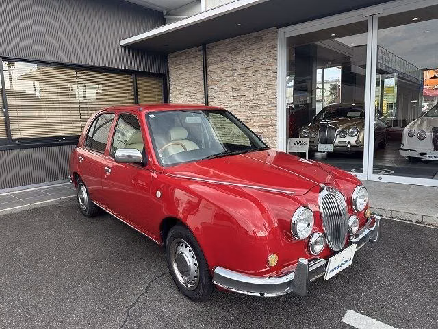 Mitsuoka Viewt