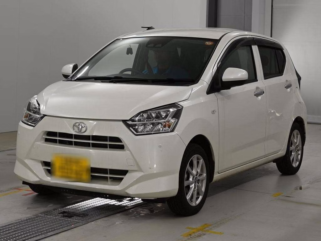 TOYOTA PIXIS EPOCH