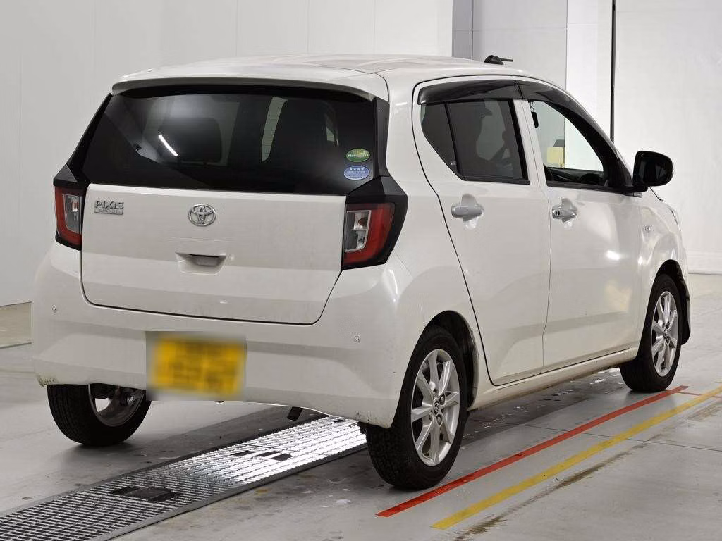 TOYOTA PIXIS EPOCH