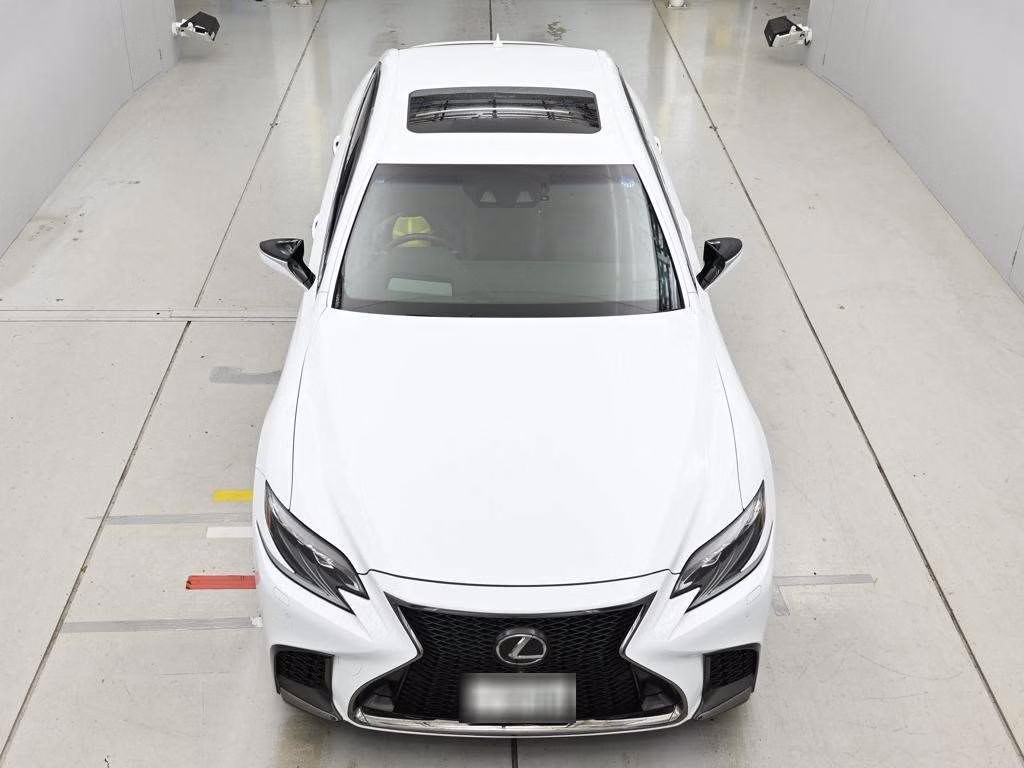 Lexus LS500