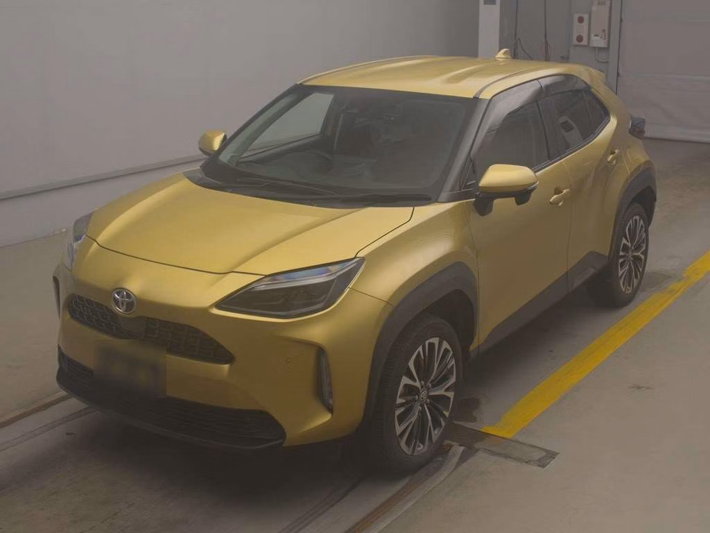 TOYOTA YARIS CROSS