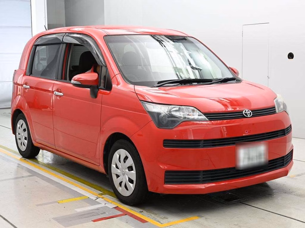 TOYOTA SPADE