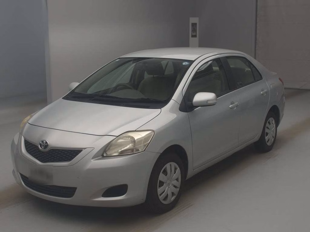 TOYOTA BELTA