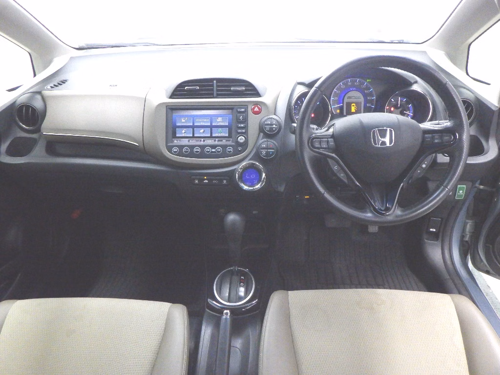 HONDA FIT SHUTTLE