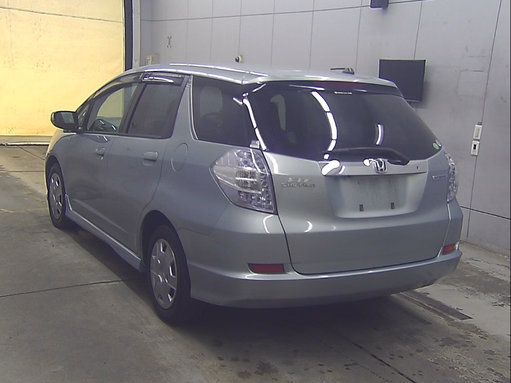 HONDA FIT SHUTTLE