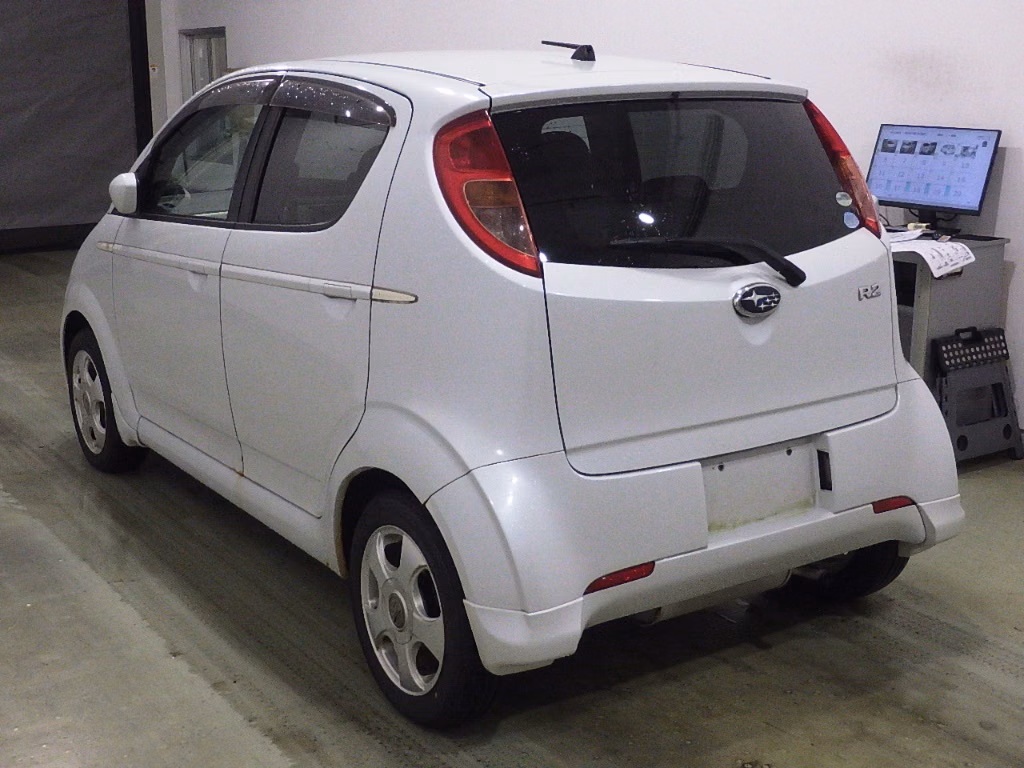 SUBARU R2