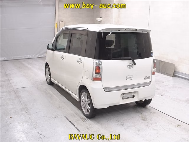 DAIHATSU TANTO EXE
