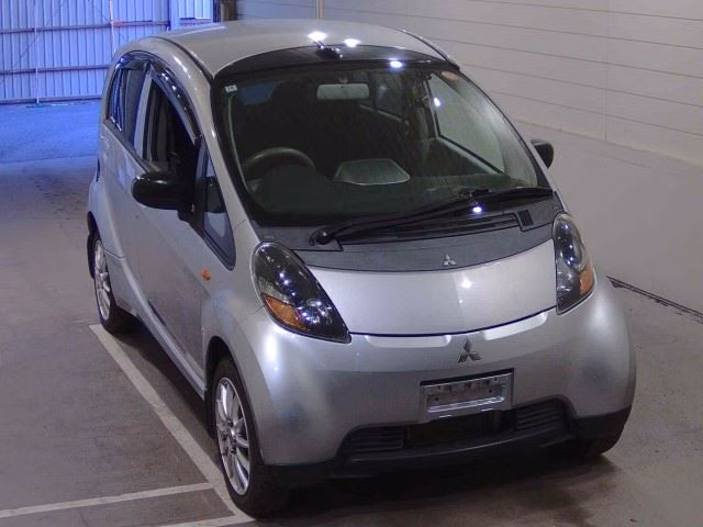MITSUBISHI I