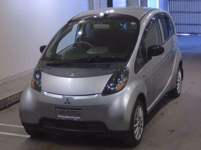 MITSUBISHI I