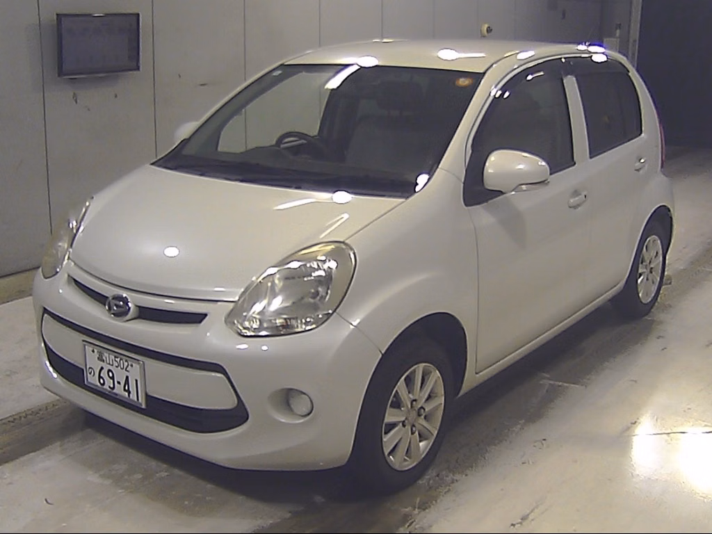 DAIHATSU BOON