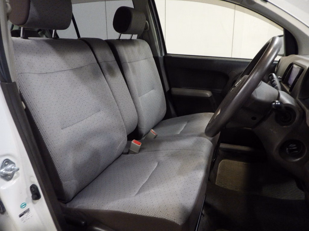 DAIHATSU BOON