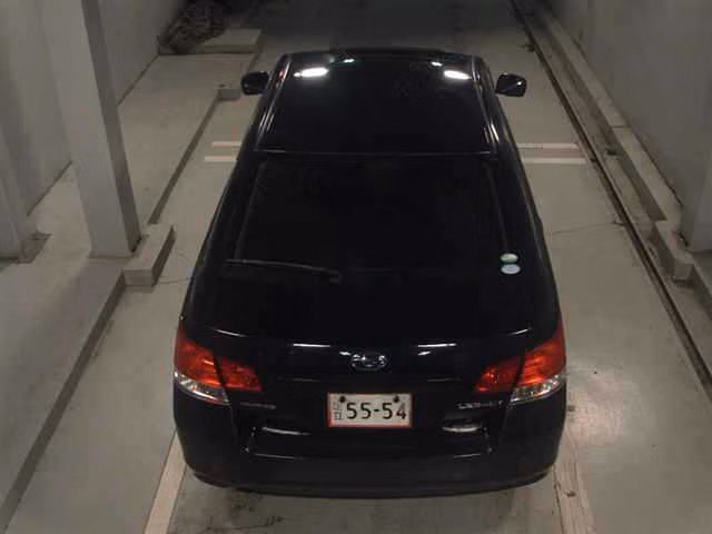 SUBARU LEGACY B4