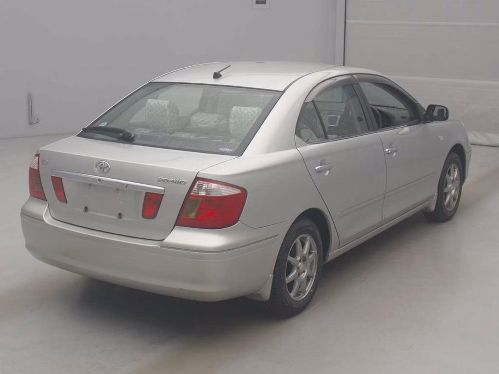 Toyota Premio