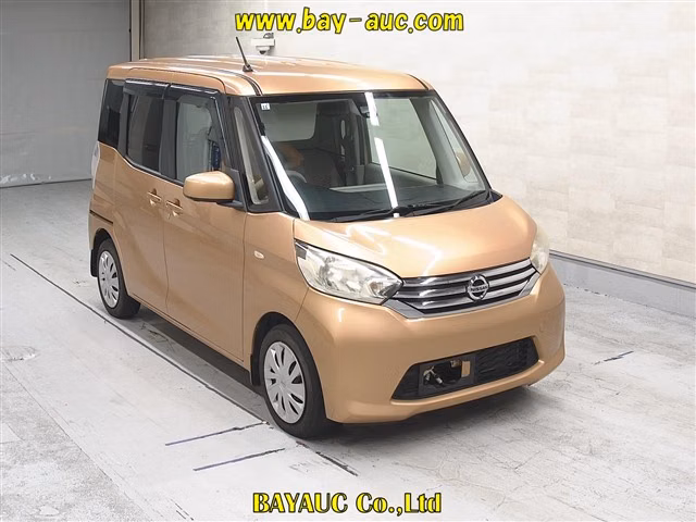 NISSAN DAYZ ROOX